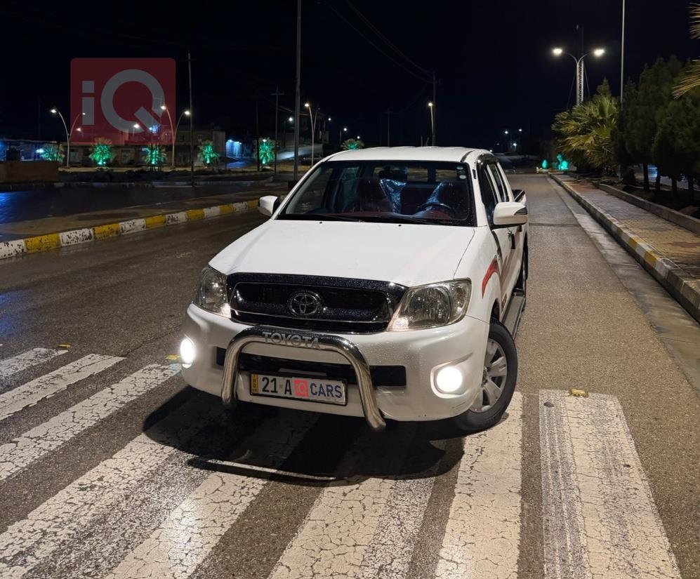 تويوتا هايلوكس